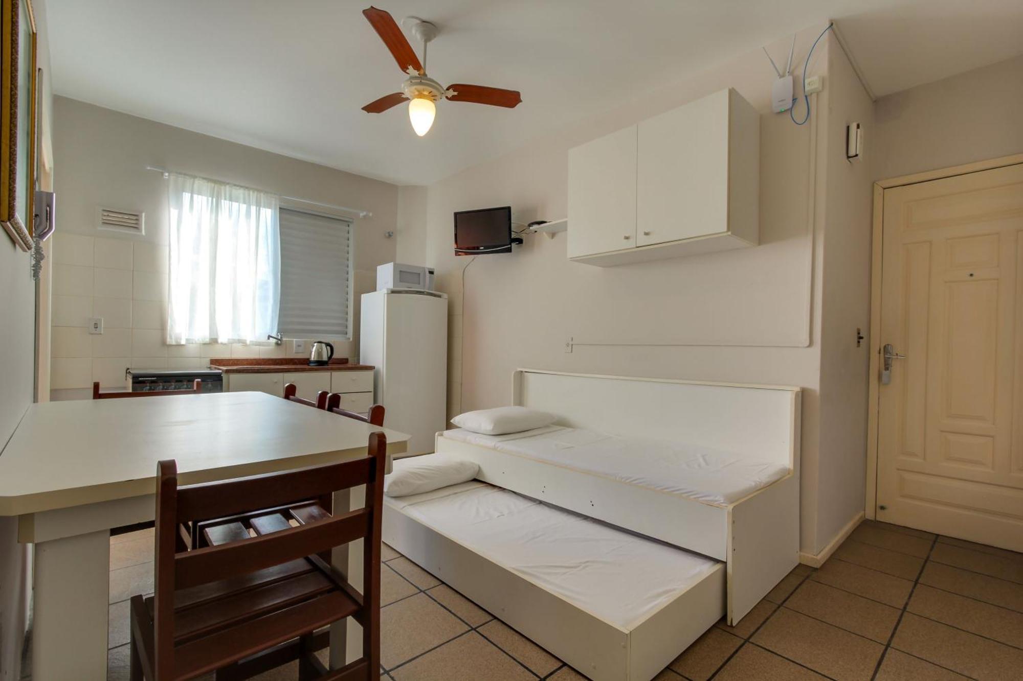 Imigrantes Apart Hotel Governador Celso Ramos Εξωτερικό φωτογραφία